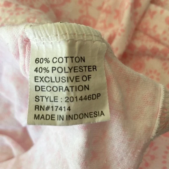 Miss Elaine petites nightgown - Picture 4 of 6